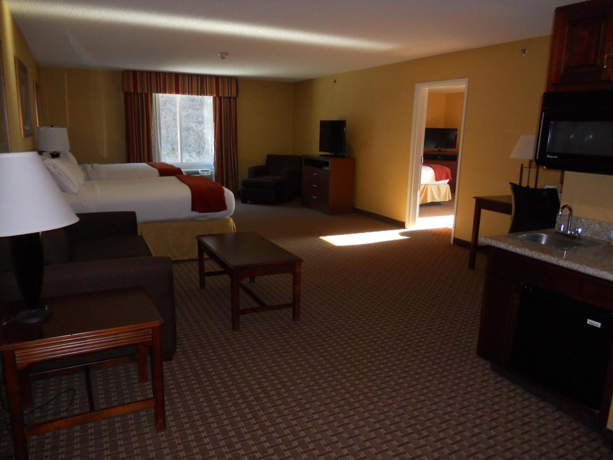 Holiday Inn Express And Suites Hazard By Ihg Exteriör bild