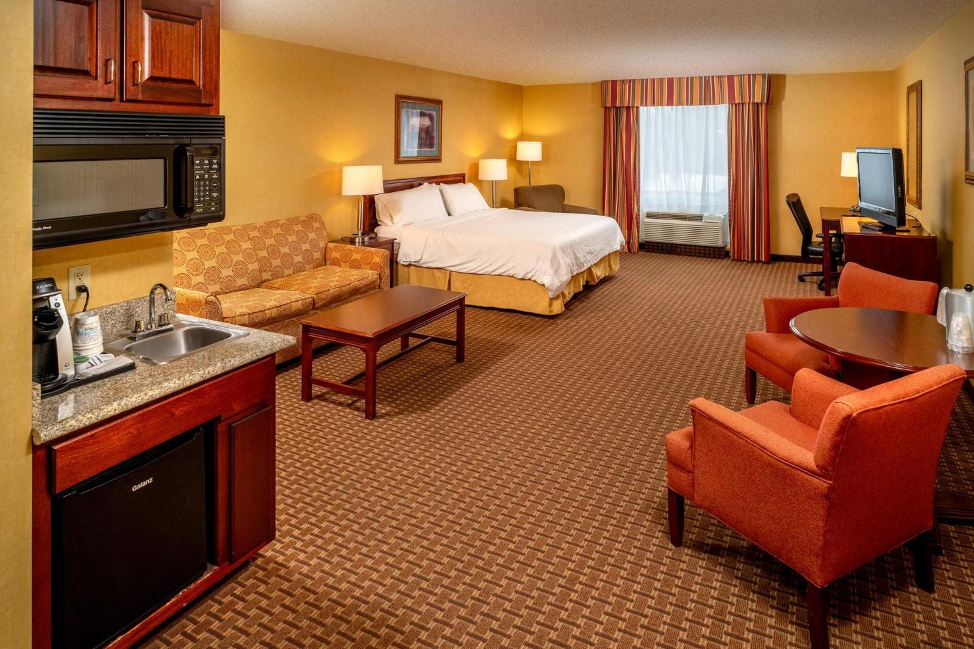 Holiday Inn Express And Suites Hazard By Ihg Exteriör bild